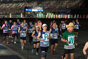 BIB: 
                            <button type="button" onclick="openModal(23901523)" class="btn btn-primary btn-sm float-right btn-popup" data-toggle="modal" data-target=".modal-high-quality">
                        <i class="fas fa-shopping-cart"></i> Add to Cart
                    </button>
                                            <button type="button" onclick="isThisMe(23901523, true)" class="btn btn-success btn-sm float-right btn-popup btn-isme hidden" data-toggle="tooltip" data-placement="bottom" title="นี่คือรูปของคุณใช่ไหม คลิกที่นี่เพื่อเอาเข้าอัลบั้ม">
                        <i class="fas fa-plus"></i> Add to album
                    </button>
                    <button type="button" onclick="isThisMe(23901523, false)" class="btn btn-warning btn-sm float-right btn-popup btn-isnotme hidden">
                        <i class="fas fa-ban"></i> Remove from album
                    </button>